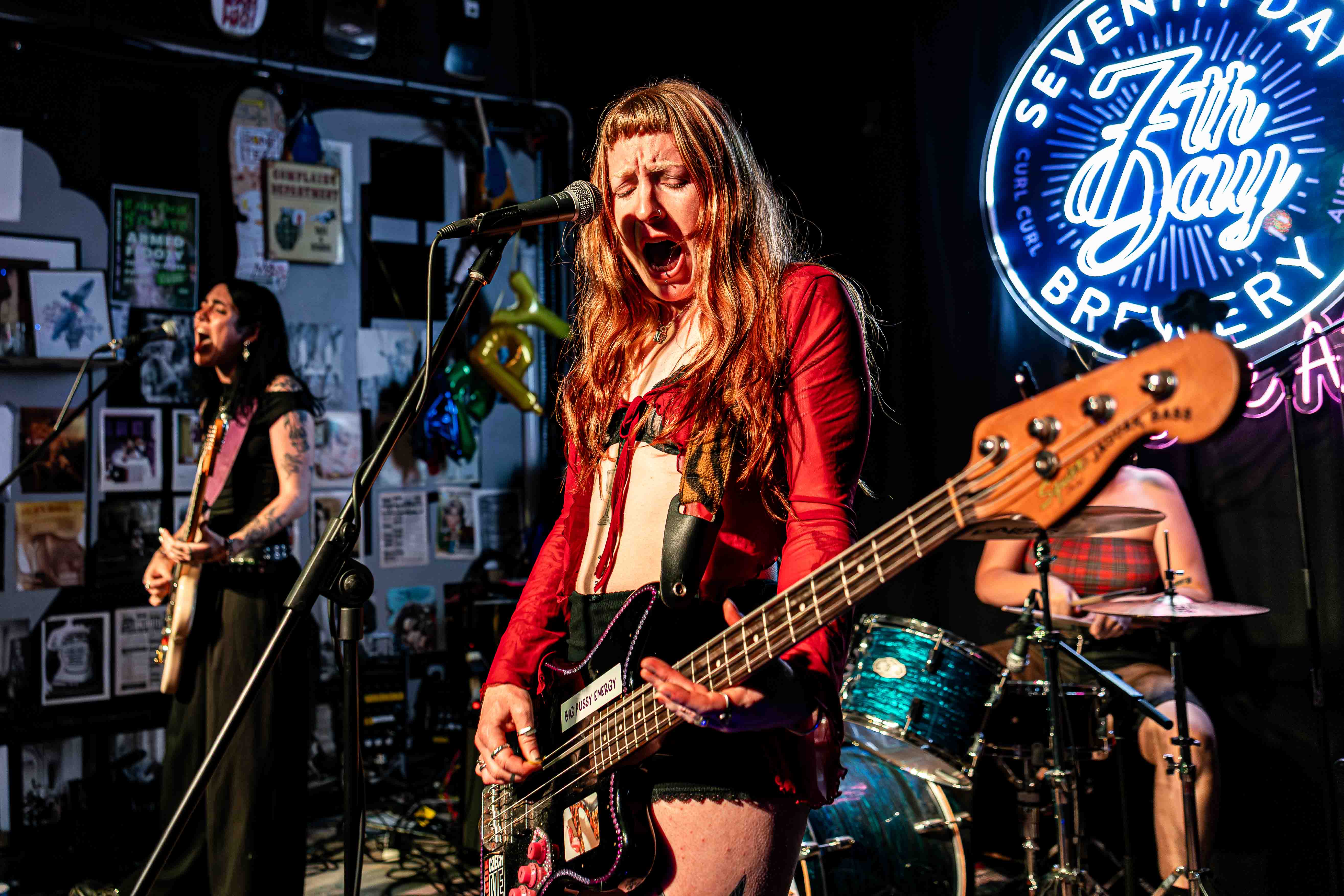 Picture of all female punk band, Private Wives performing at 7th Day Brewery in Brookvale 13 February 2026